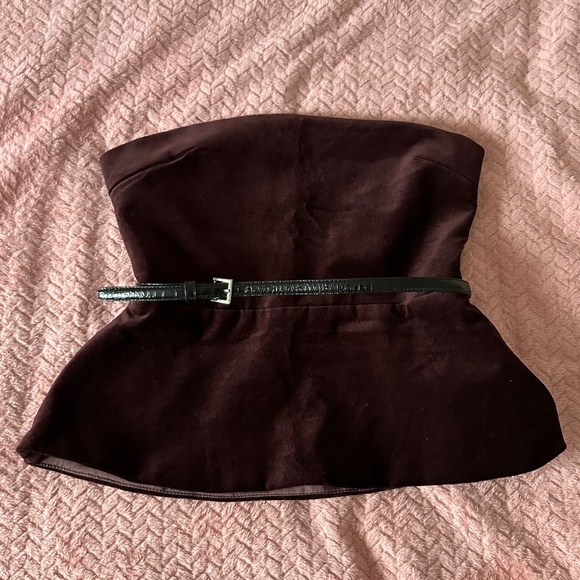 SOLD‼️ zara belt velvet top - Picture 2 of 4